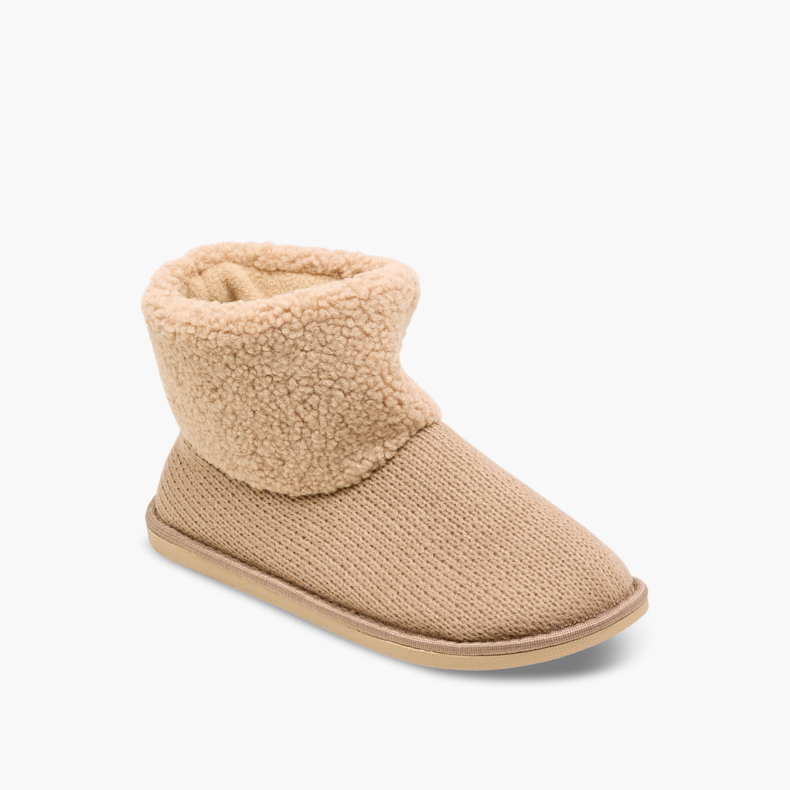 بوت سهل الارتداء بتفاصيل شيربا للنساء من لو كونفورت-women-shoes-boots-image-2