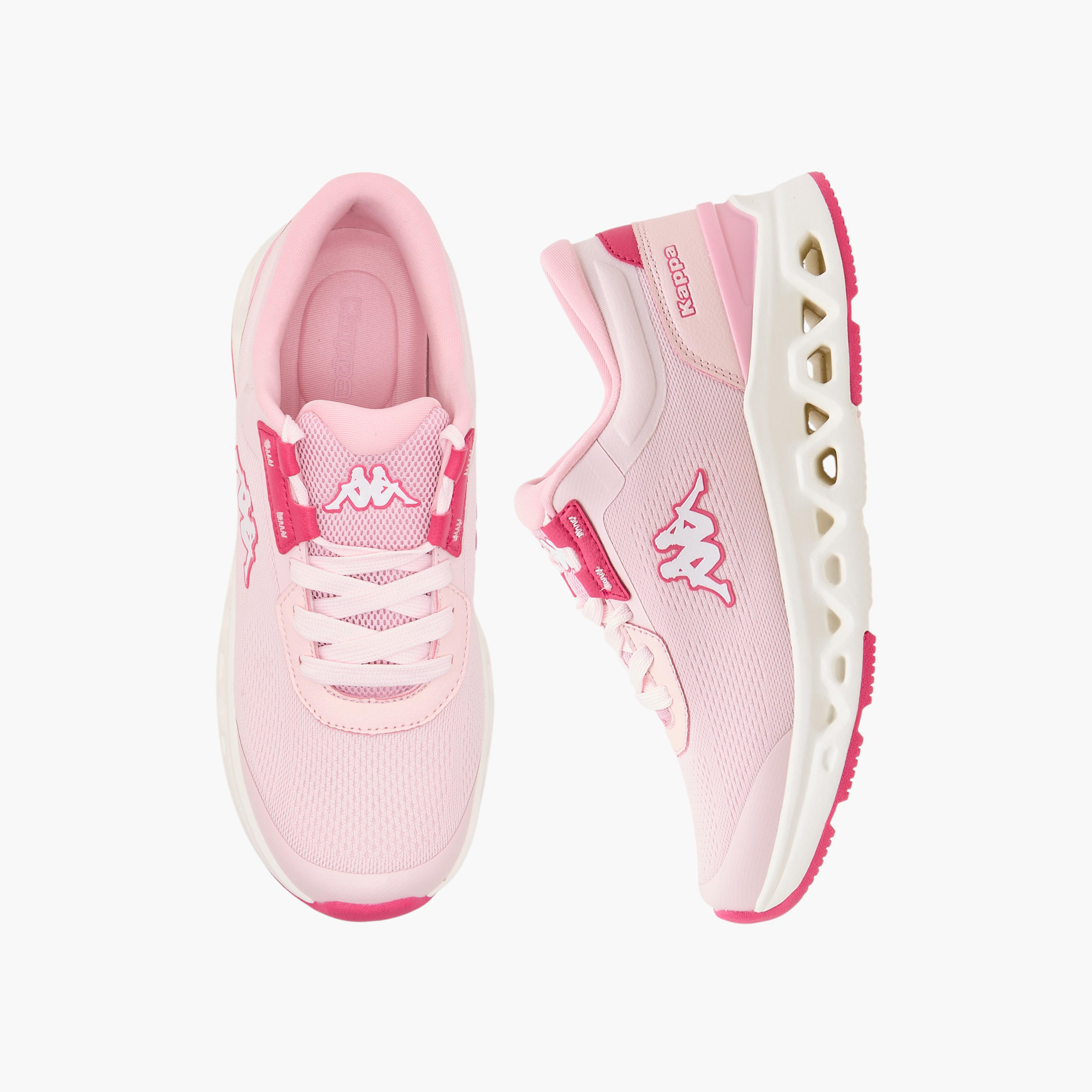 حذاء رياضي برباط إغلاق للنساء من كابا-sports-women-shoes-image-1