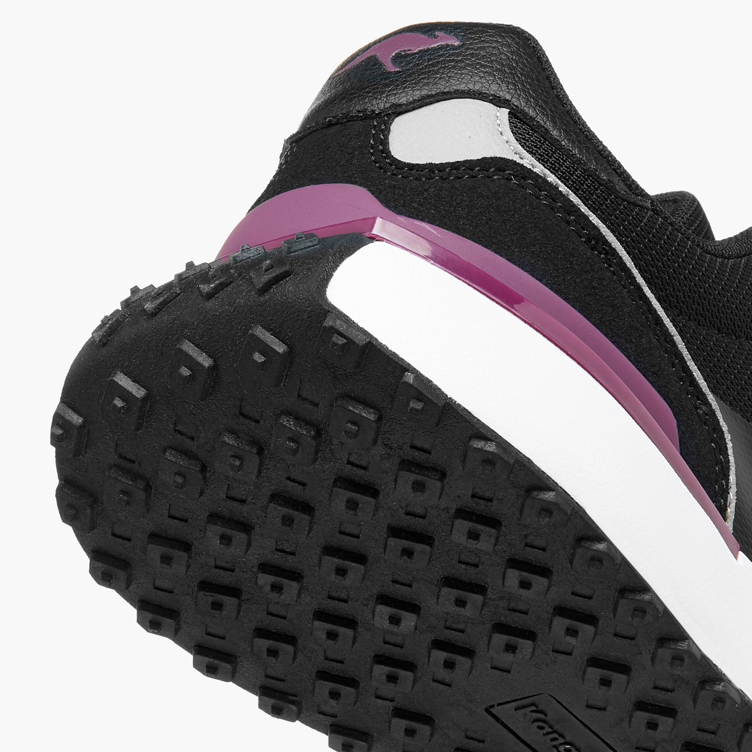 حذاء رياضي برباط إغلاق للنساء من كانغاروز-women-shoes-sports-image-5