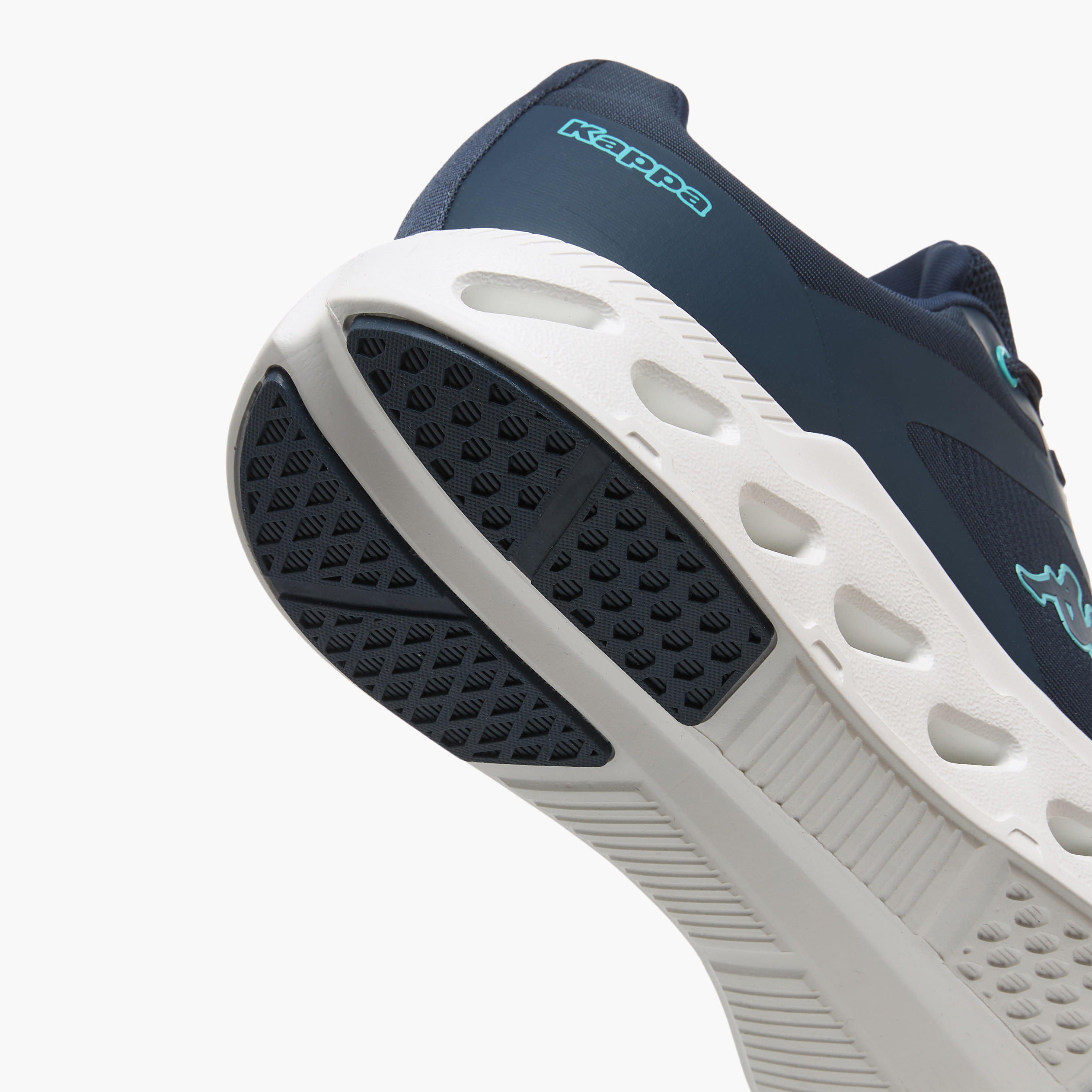 حذاء رياضي برباط إغلاق للرجال من كابا-sports-men-shoes-image-5