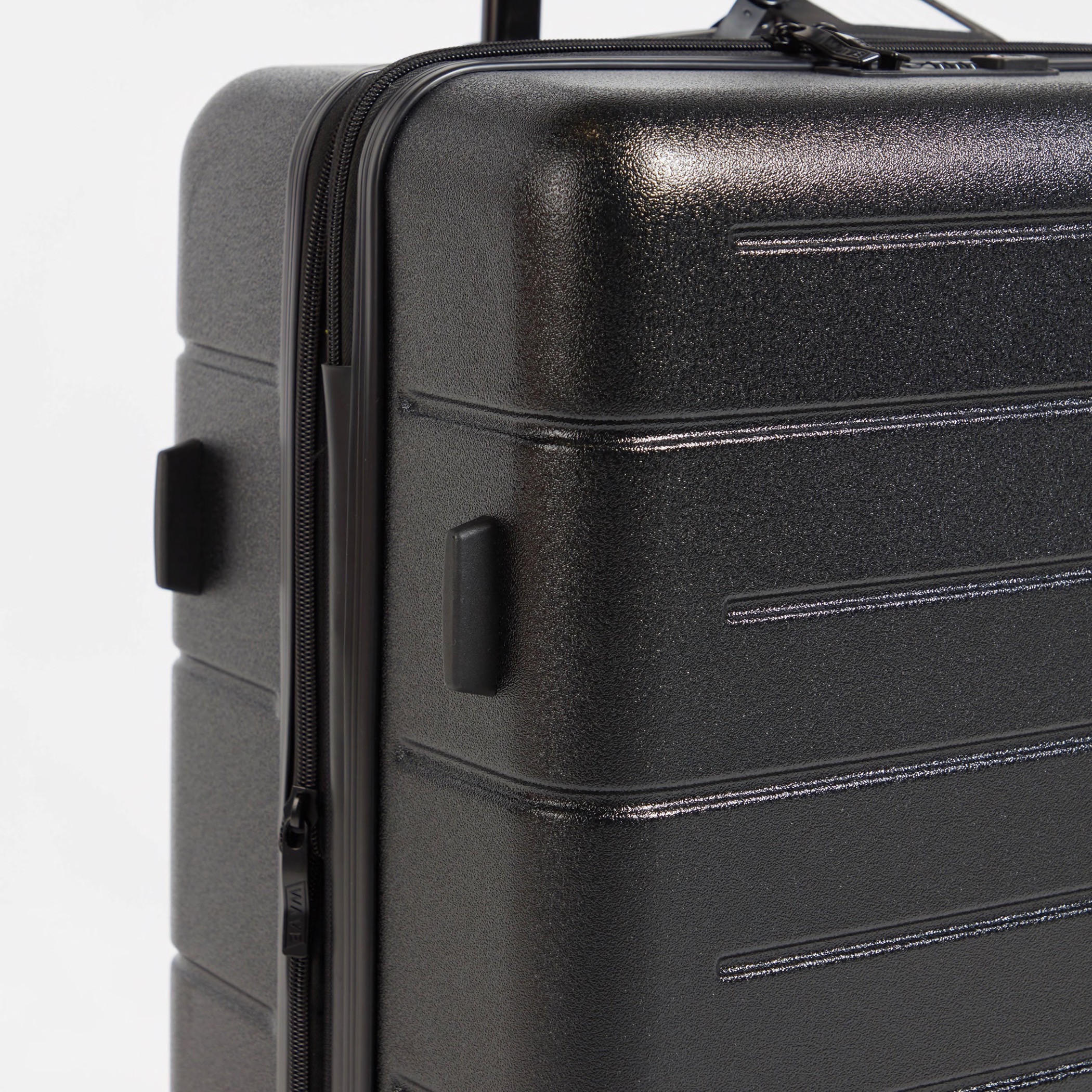 WAVE Textured Hardcase Luggage Trolley with Retractable Handle - 28 inches Check-In Bag-travel-luggagesandbags-luggage-image-3