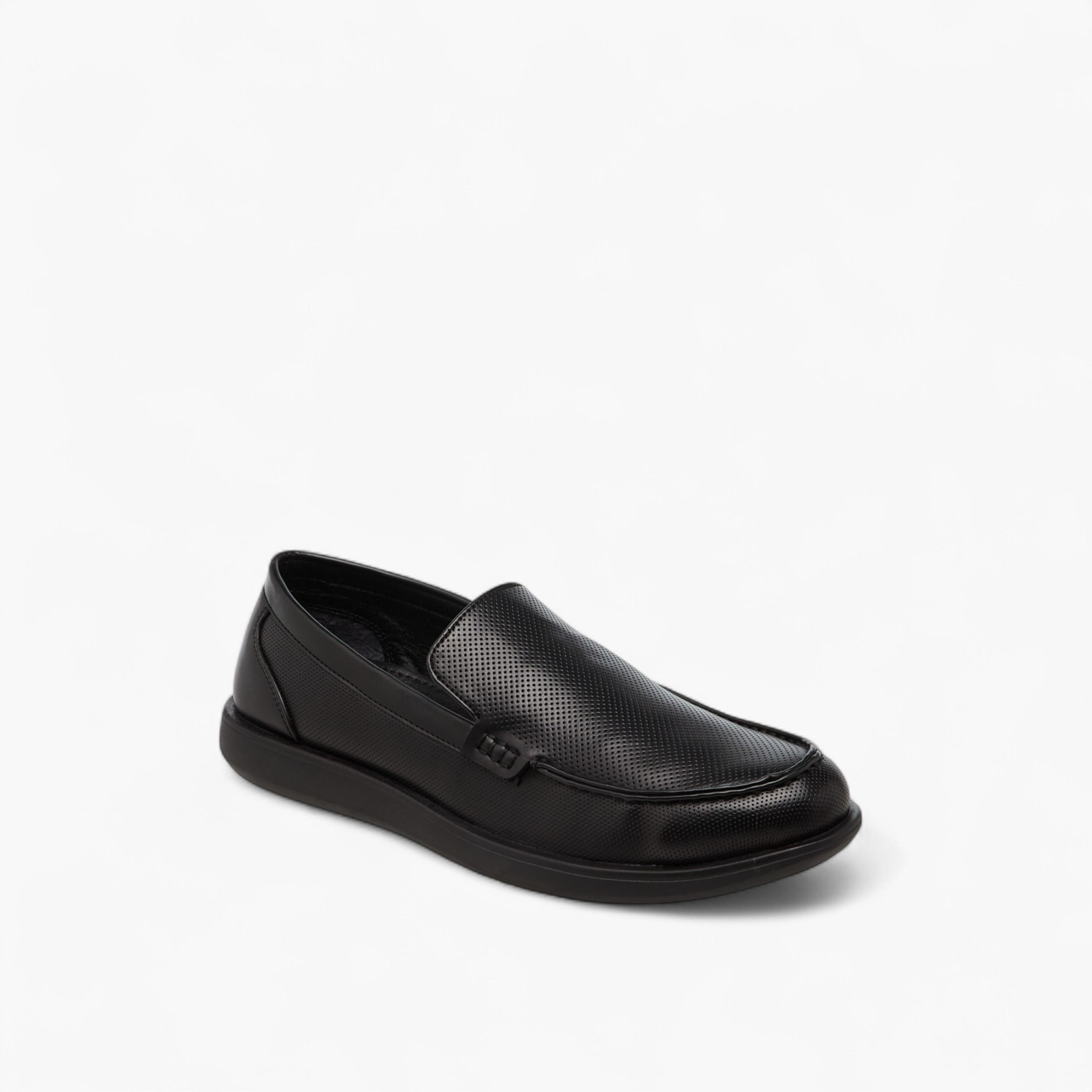 حذاء سهل الارتداء وبارز الملمس من أل بي أل من شو إكسبريس-men-shoes-loafersandmoccasins-image-2