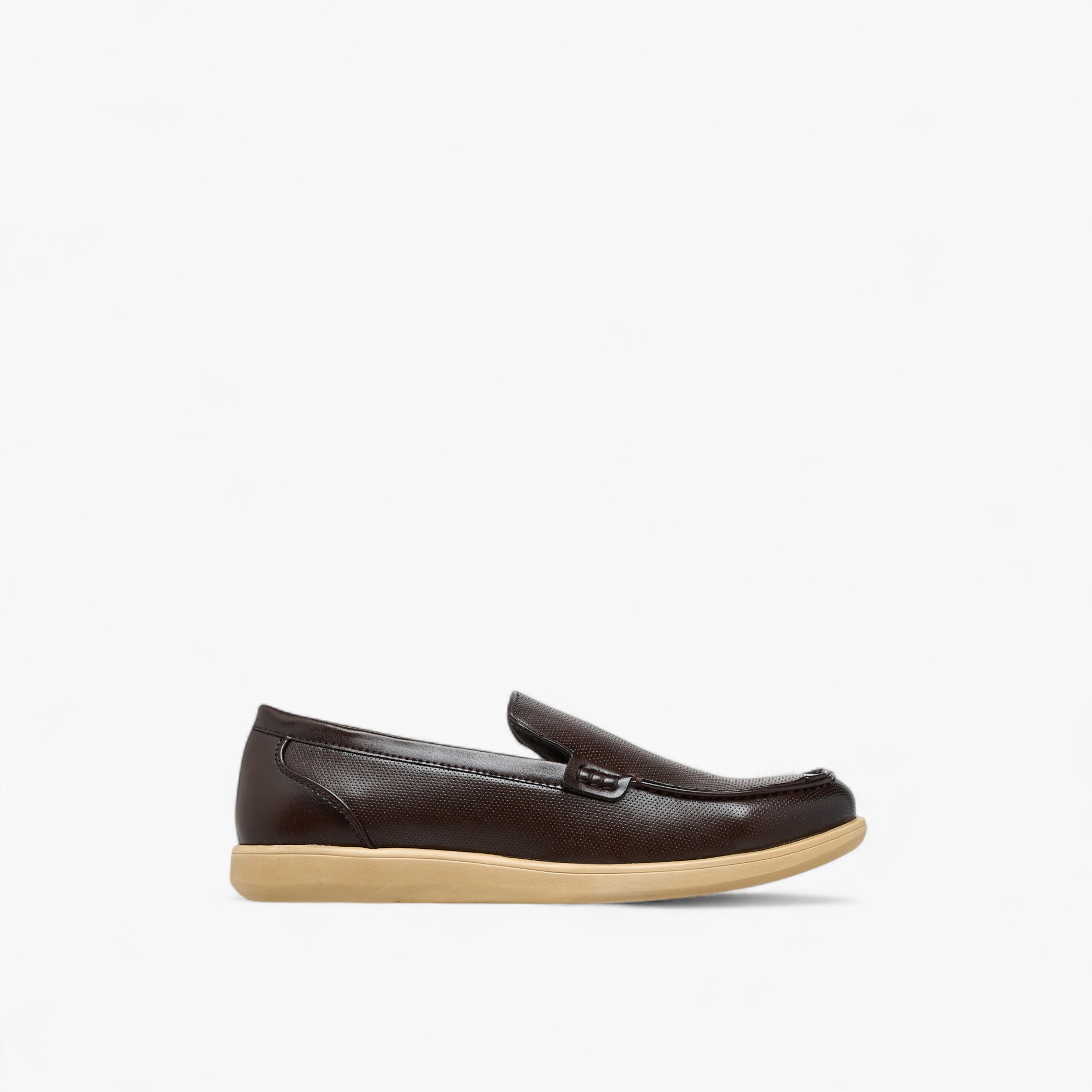 حذاء سهل الارتداء وبارز الملمس من أل بي أل من شو إكسبريس-men-shoes-loafersandmoccasins-image-3