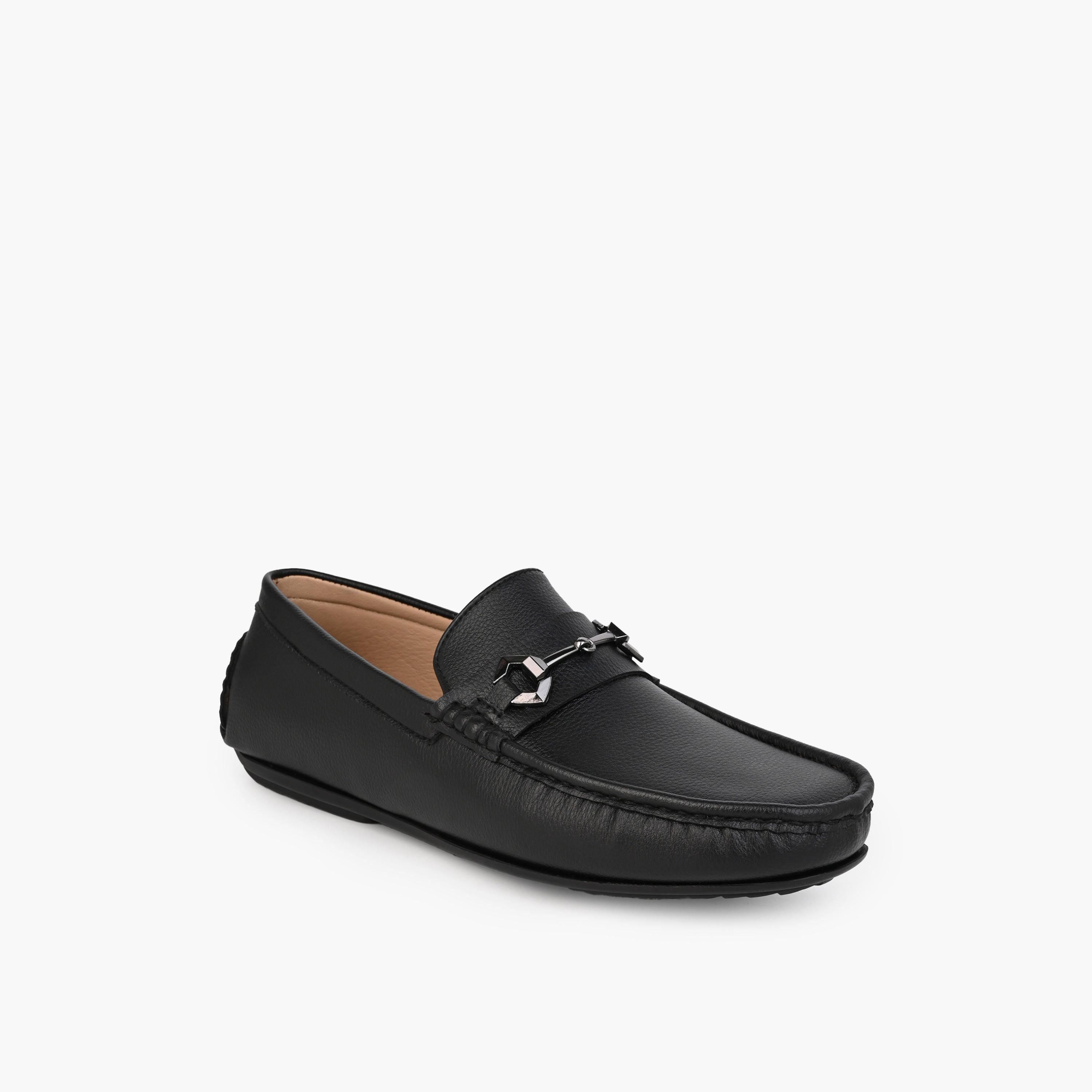 حذاء لوفر بحلية معدن للرجال إل بي إل من شو إكسبريس-men-shoes-loafersandmoccasins-image-2