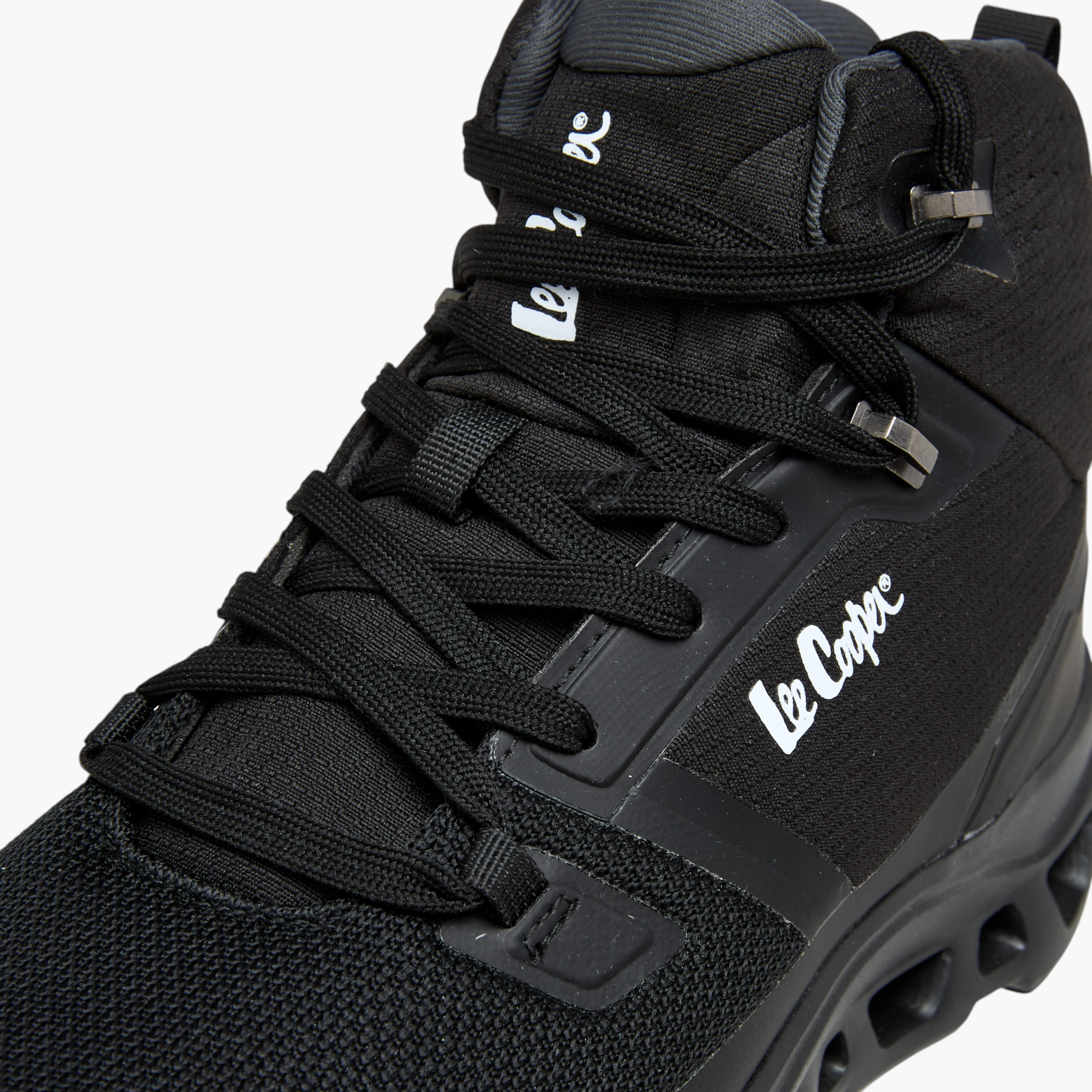 بوت بطول الكاحل بارز الملمس برباط إغلاق للرجال من لي كوبر-men-shoes-boots-image-4