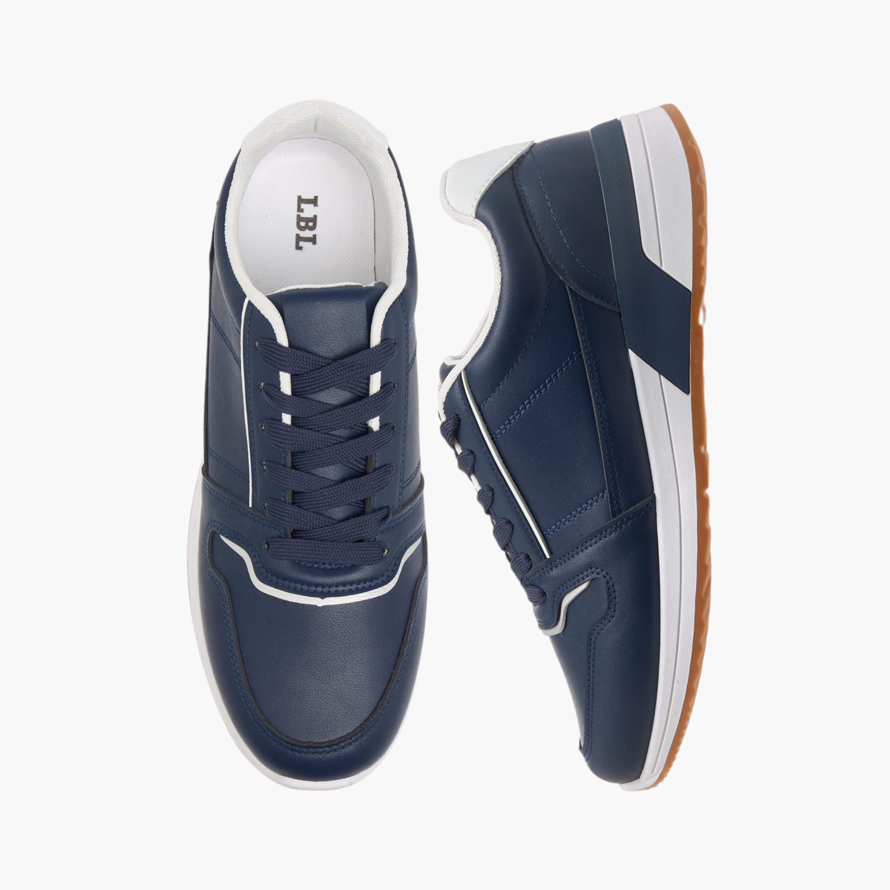 حذاء سنيكرز برباط إغلاق من إل بي إل من شوإكسبريس-men-shoes-sneakers-image-1