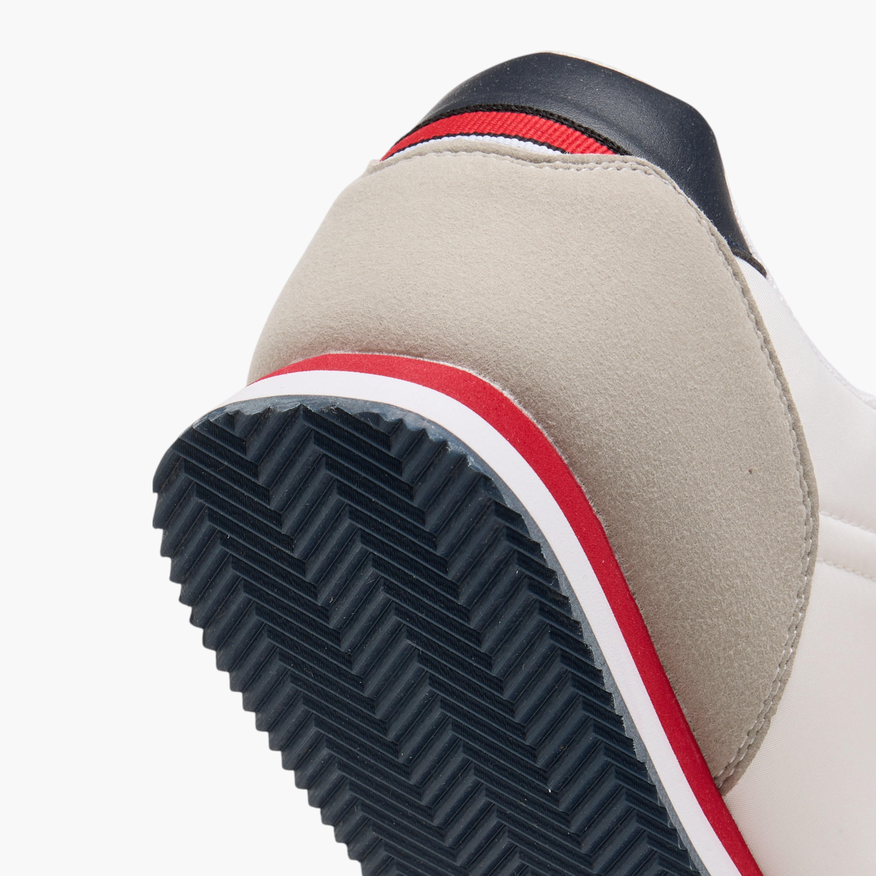 حذاء سنيكرز برباط إغلاق وألواح إل بي إل من شو إكسبريس-men-shoes-sneakers-image-5