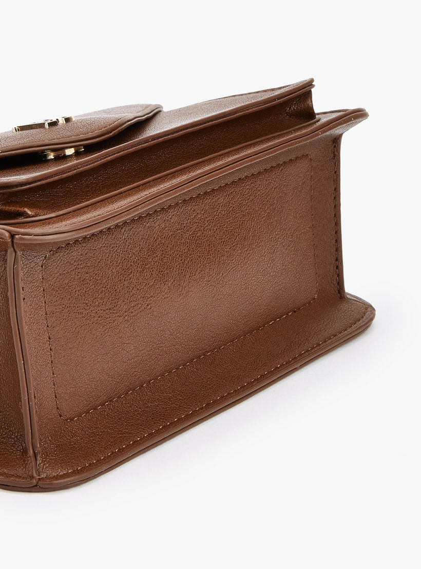 شنطة كروس بودي بحزام سلسلة قابل للفصل وزينة الشعار من فلورا بيلا-women-bagsandwallets-handbags-image-5