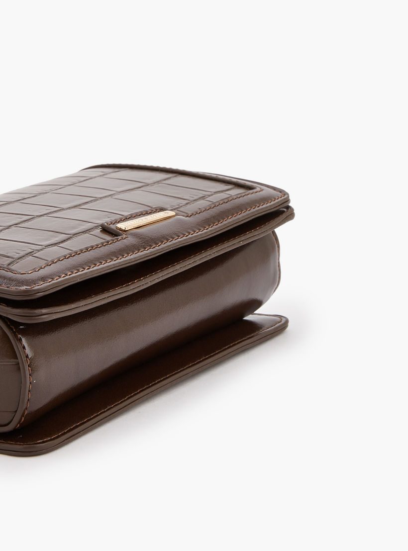 شنطة كروس بودي بارزة الملمس بحزام سلسلة من فلورا بيلا-women-bagsandwallets-handbags-image-6