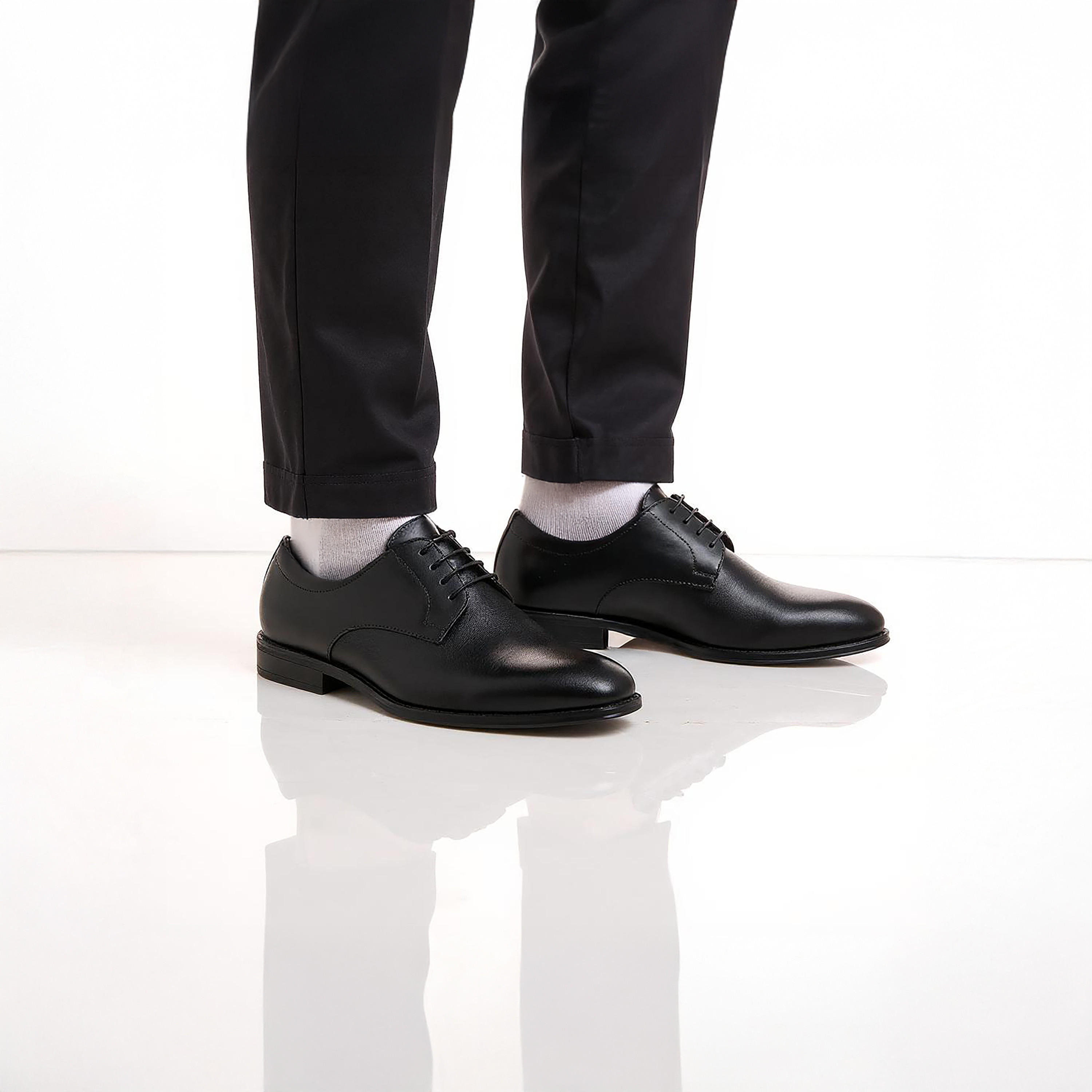 Duchini Men's Leather Textured Lace-Up Derby Shoes-men-shoes-formalshoes-image-2