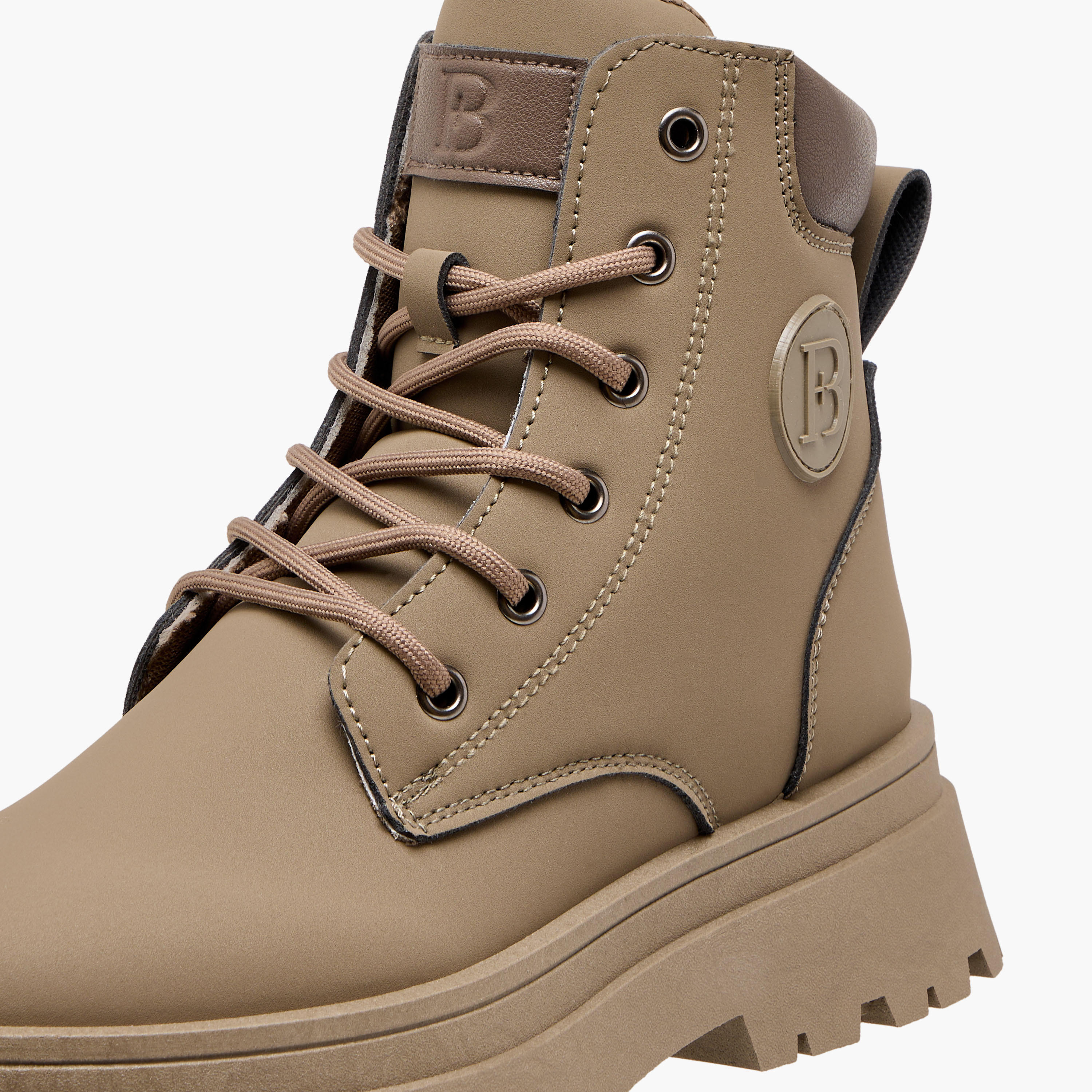 بوت كاحل برباط إغلاق من فلورا بيلا-women-shoes-boots-image-4