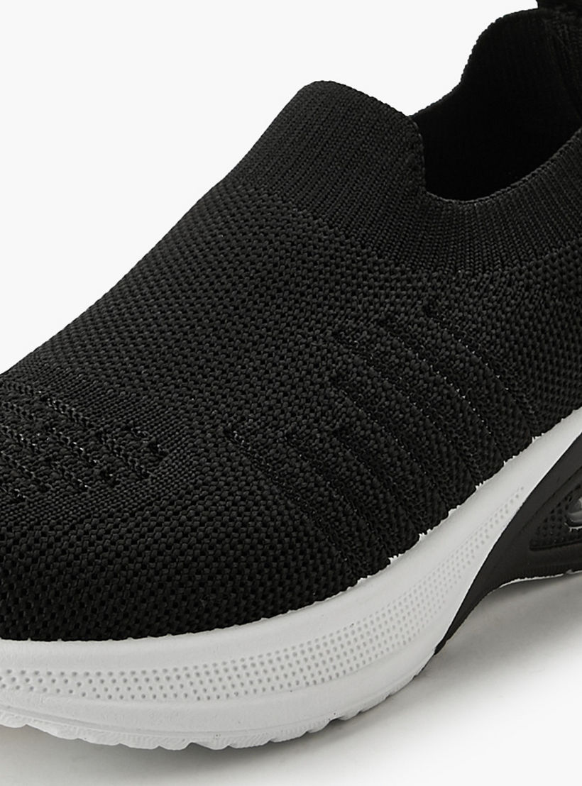 حذاء رياضي سهل الارتداء للأولاد من أوكلان من شو إكسبريس-boys-shoes-sports-image-4