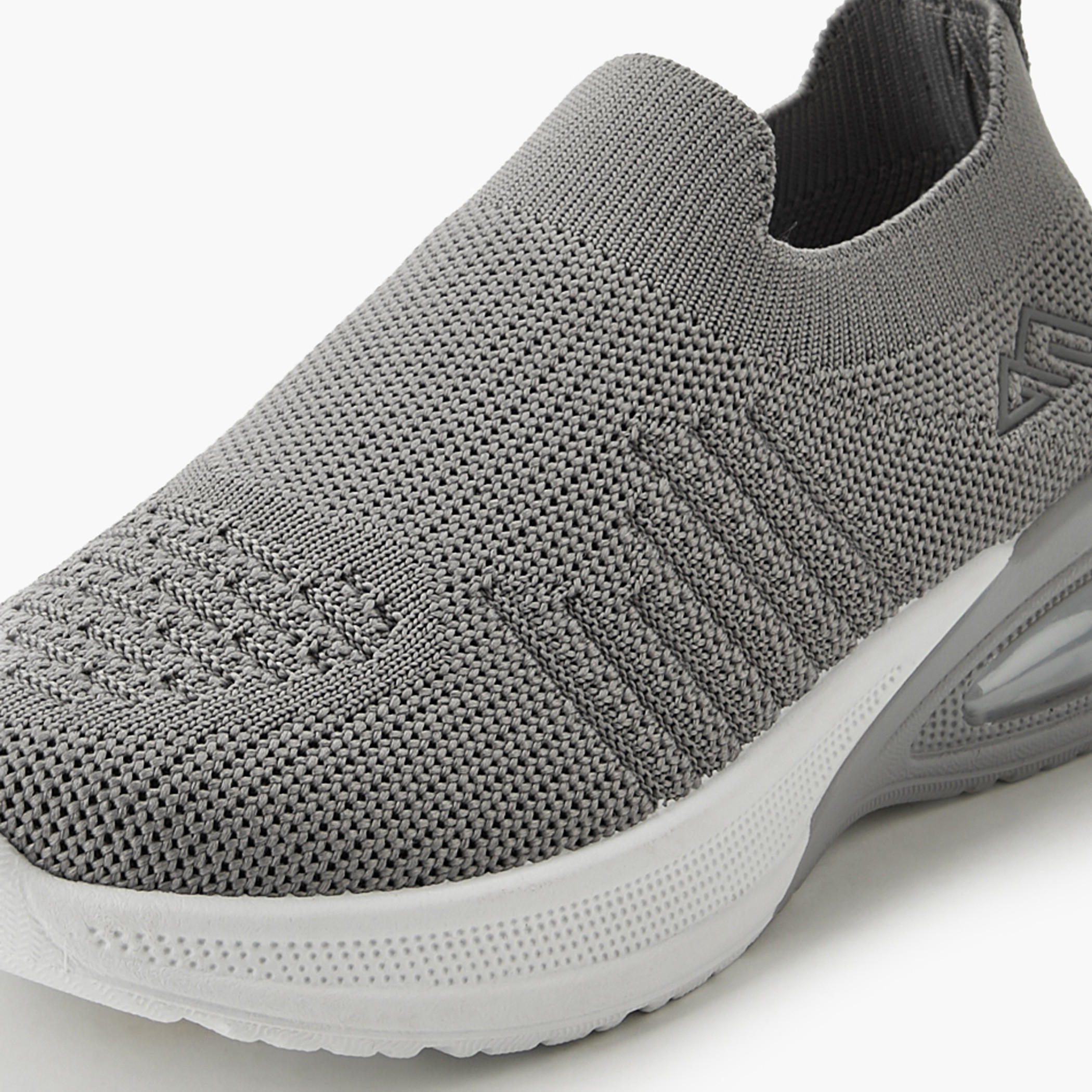Oaklan by Shoexpress Girls Slip-On Sports Shoes-girls-shoes-sports-image-4
