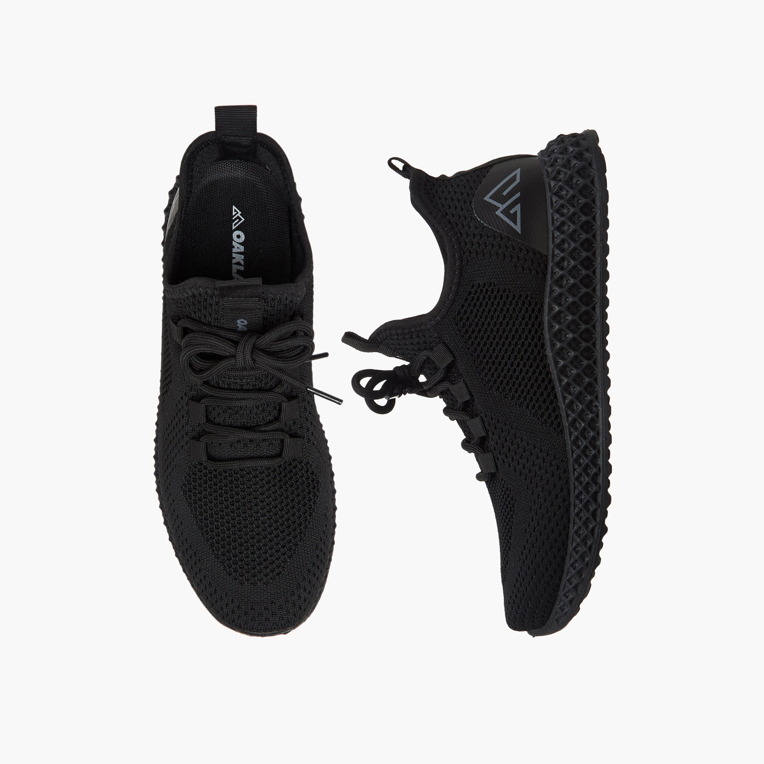 حذاء رياضي برباط إغلاق للنساء من أوكلان من شو إكسبريس-women-shoes-sports-image-1