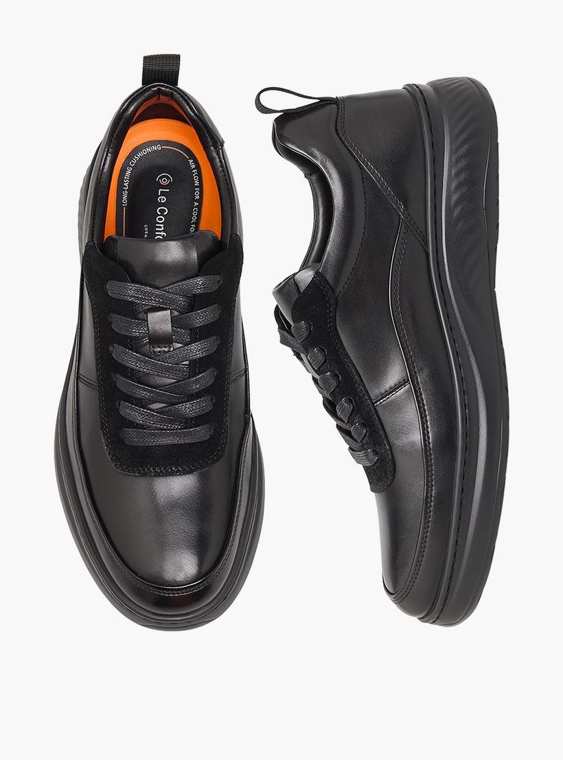 حذاء سنيكرز جلد للكاحل ورباط إغلاق للرجال من لو كونفورت-men-shoes-sneakers-image-1