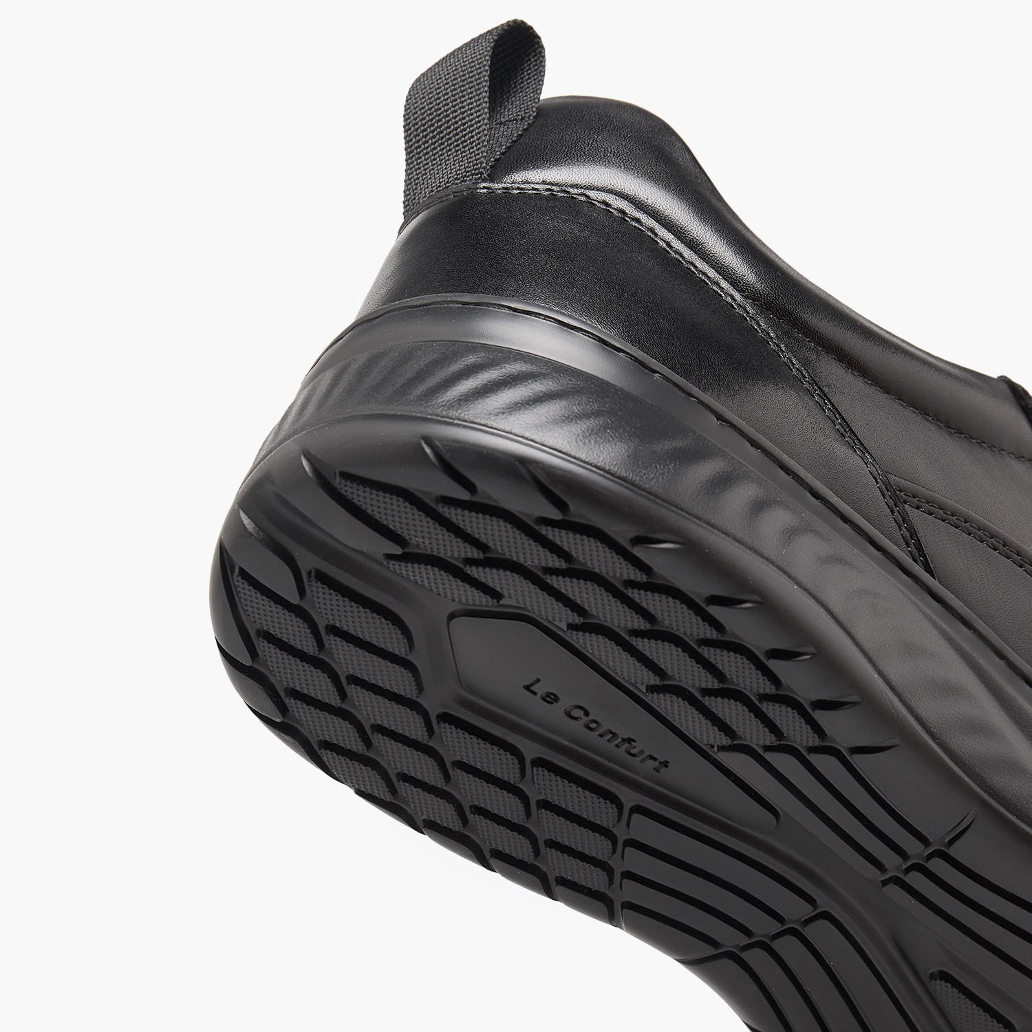 حذاء سنيكرز جلد للكاحل ورباط إغلاق للرجال من لو كونفورت-men-shoes-sneakers-image-5