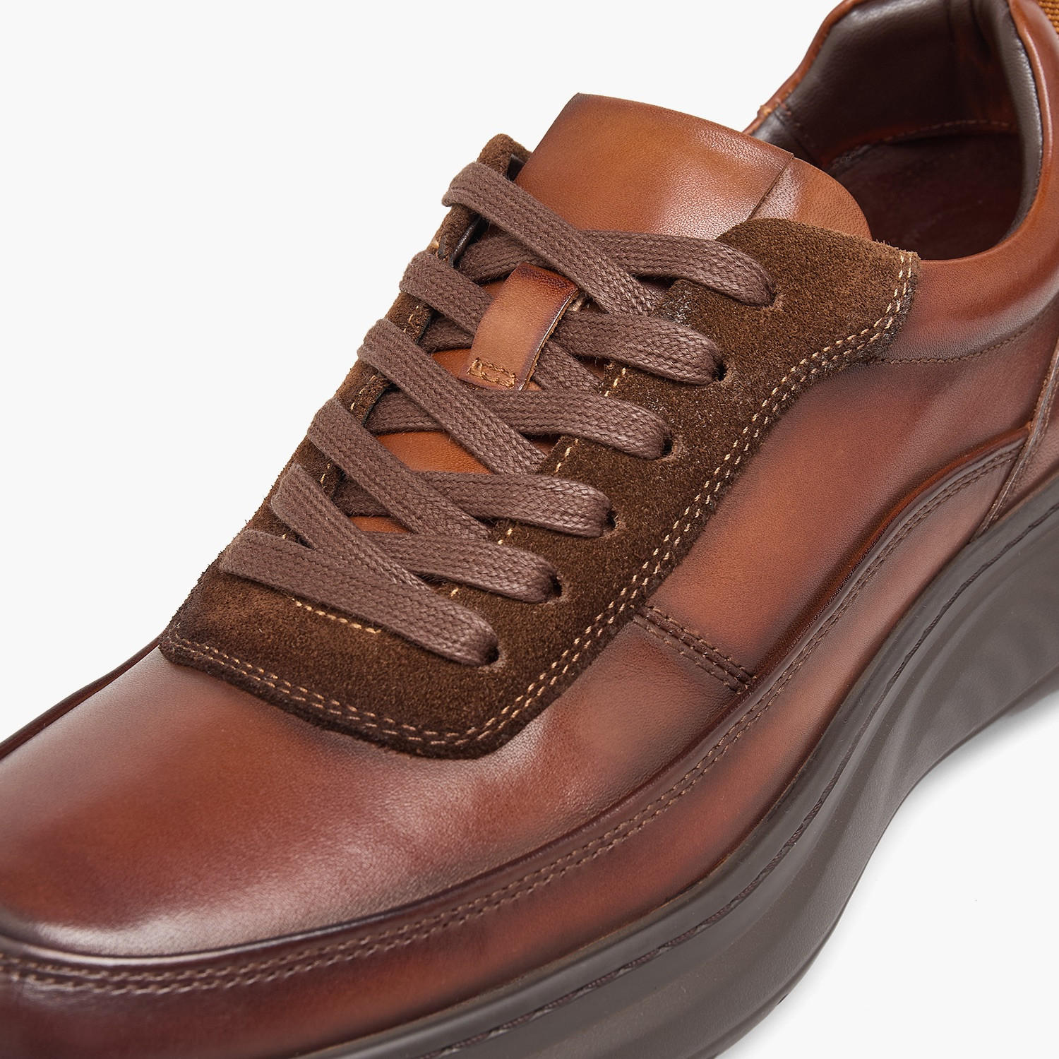 حذاء سنيكرز جلد للكاحل ورباط إغلاق للرجال من لو كونفورت-men-shoes-sneakers-image-4