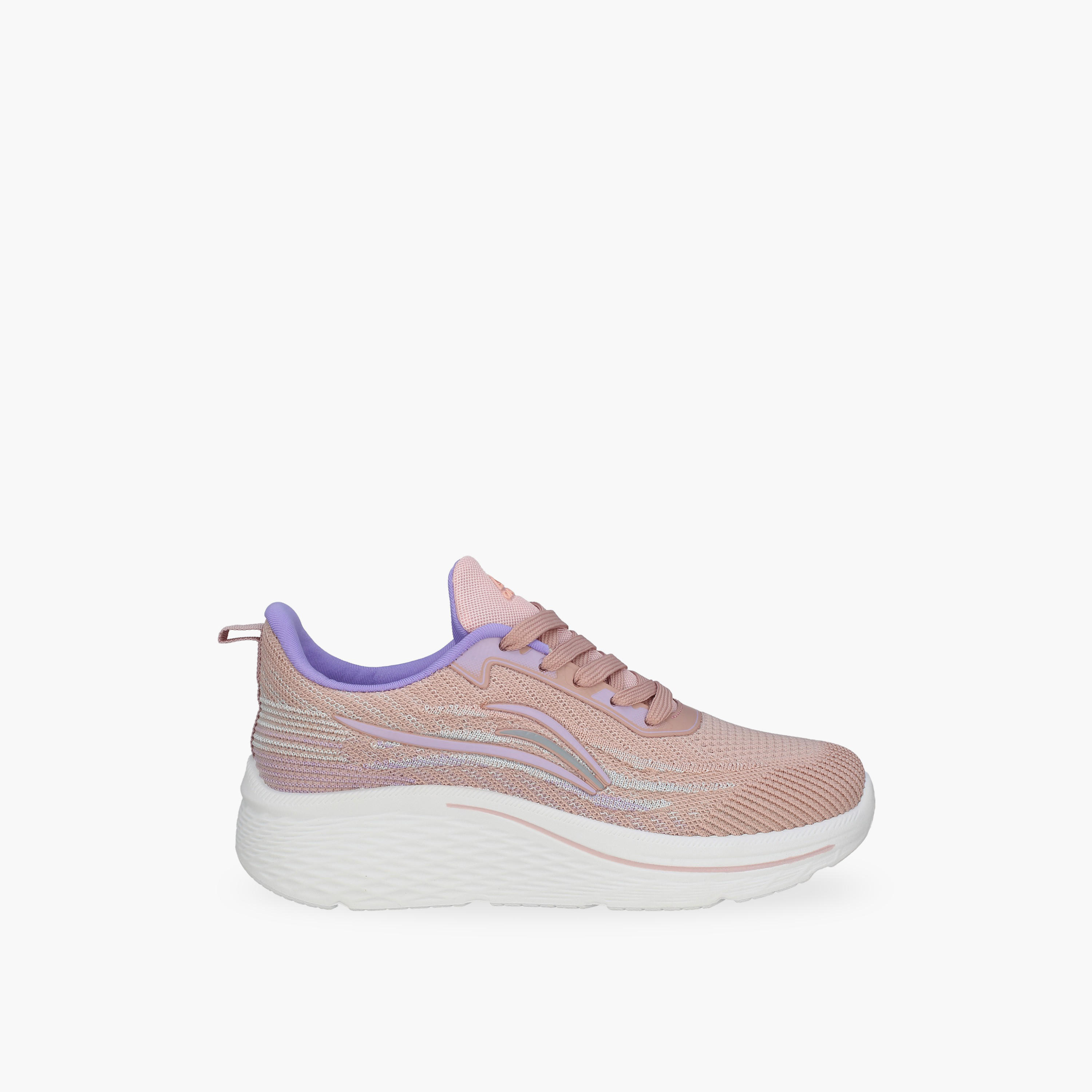 حذاء رياضي برباط إغلاق للنساء من أوكلان من شو إكسبريس-sports-women-shoes-image-3