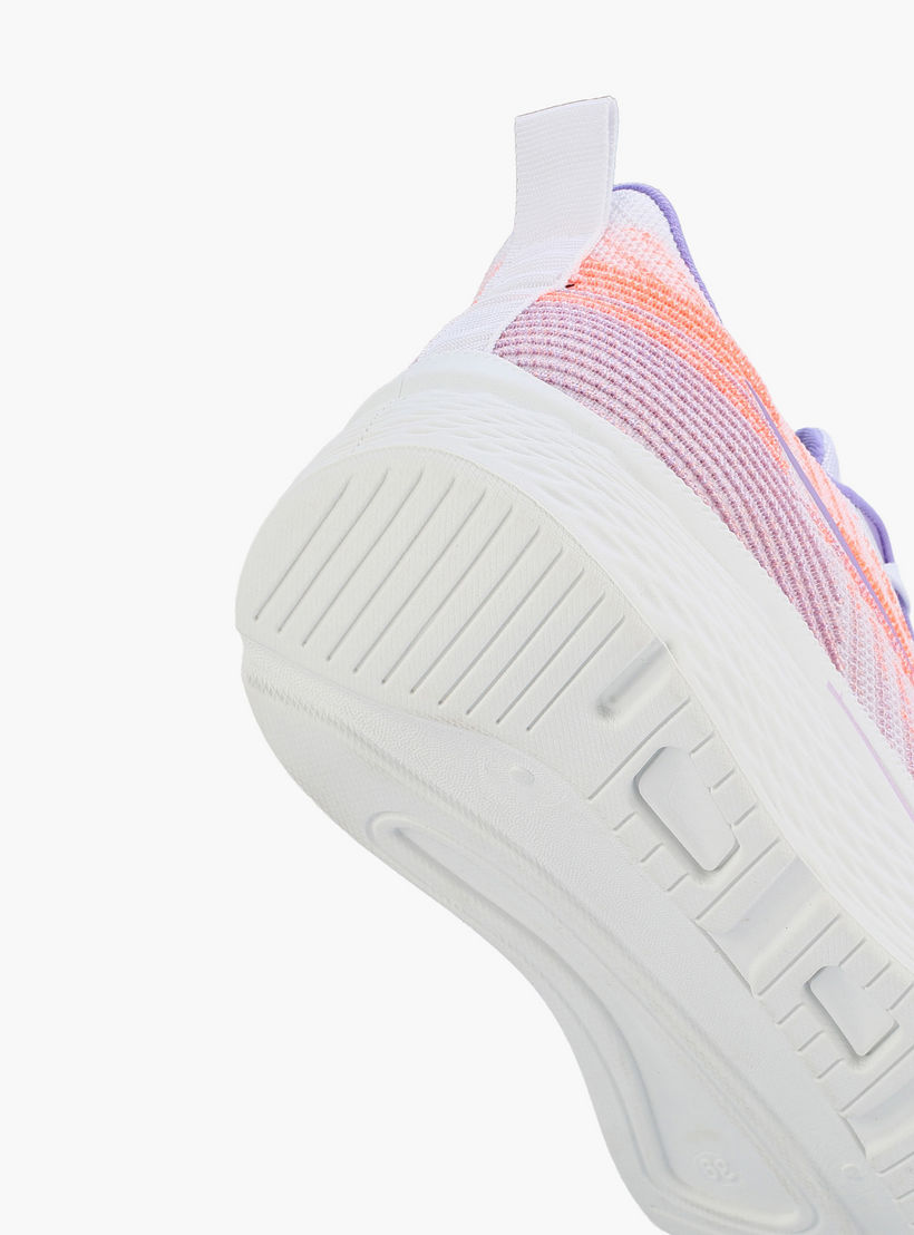 حذاء رياضي برباط إغلاق للنساء من أوكلان من شو إكسبريس-sports-women-shoes-image-5