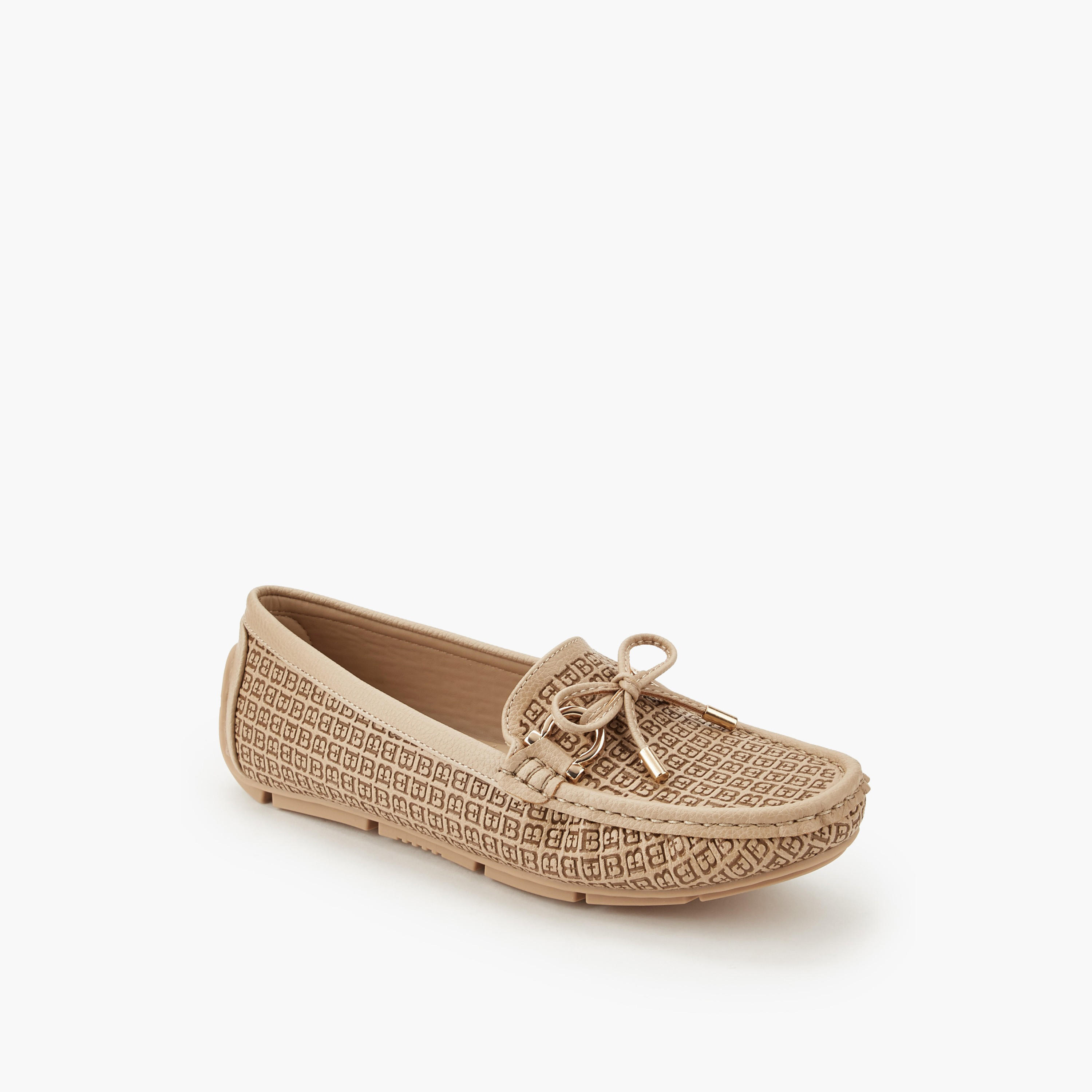 حذاء موكاسين سهل الارتداء للنساء من فلورا بيلا-women-shoes-flats-moccasins-image-2