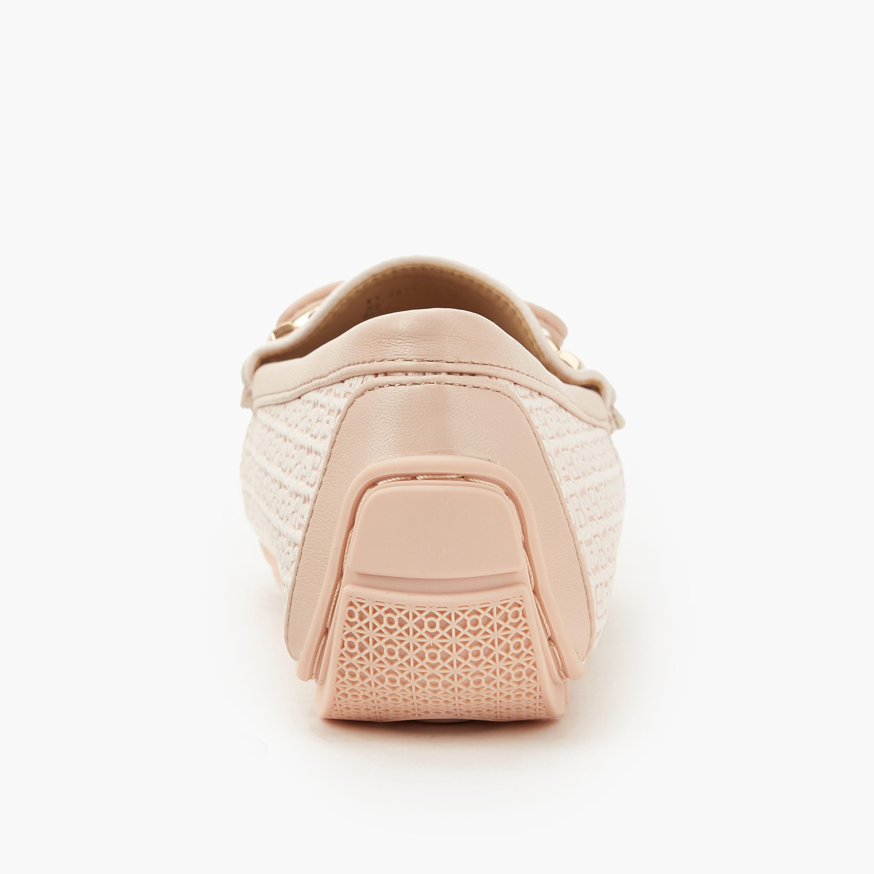 حذاء موكاسين سهل الارتداء للنساء من فلورا بيلا-women-shoes-flats-moccasins-image-5