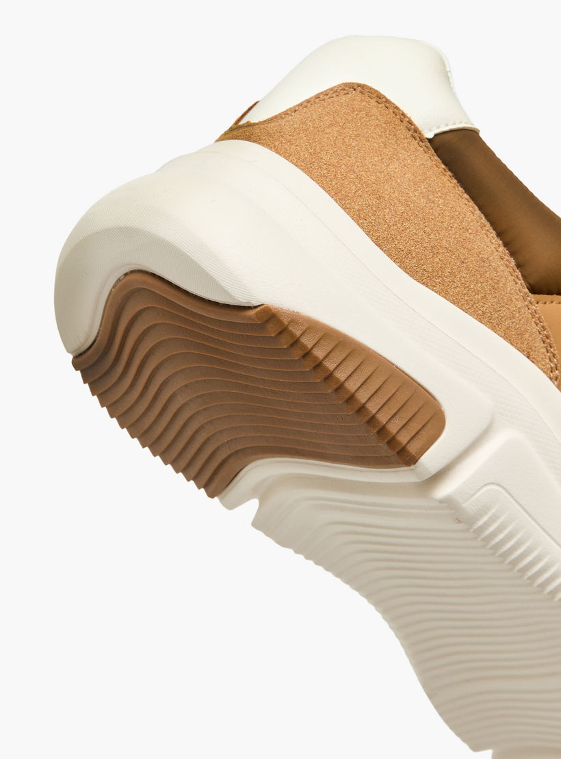 حذاء سنيكرز برباط إغلاق للرجال من أل بي أل من شو إكسبريس-men-shoes-sneakers-image-5