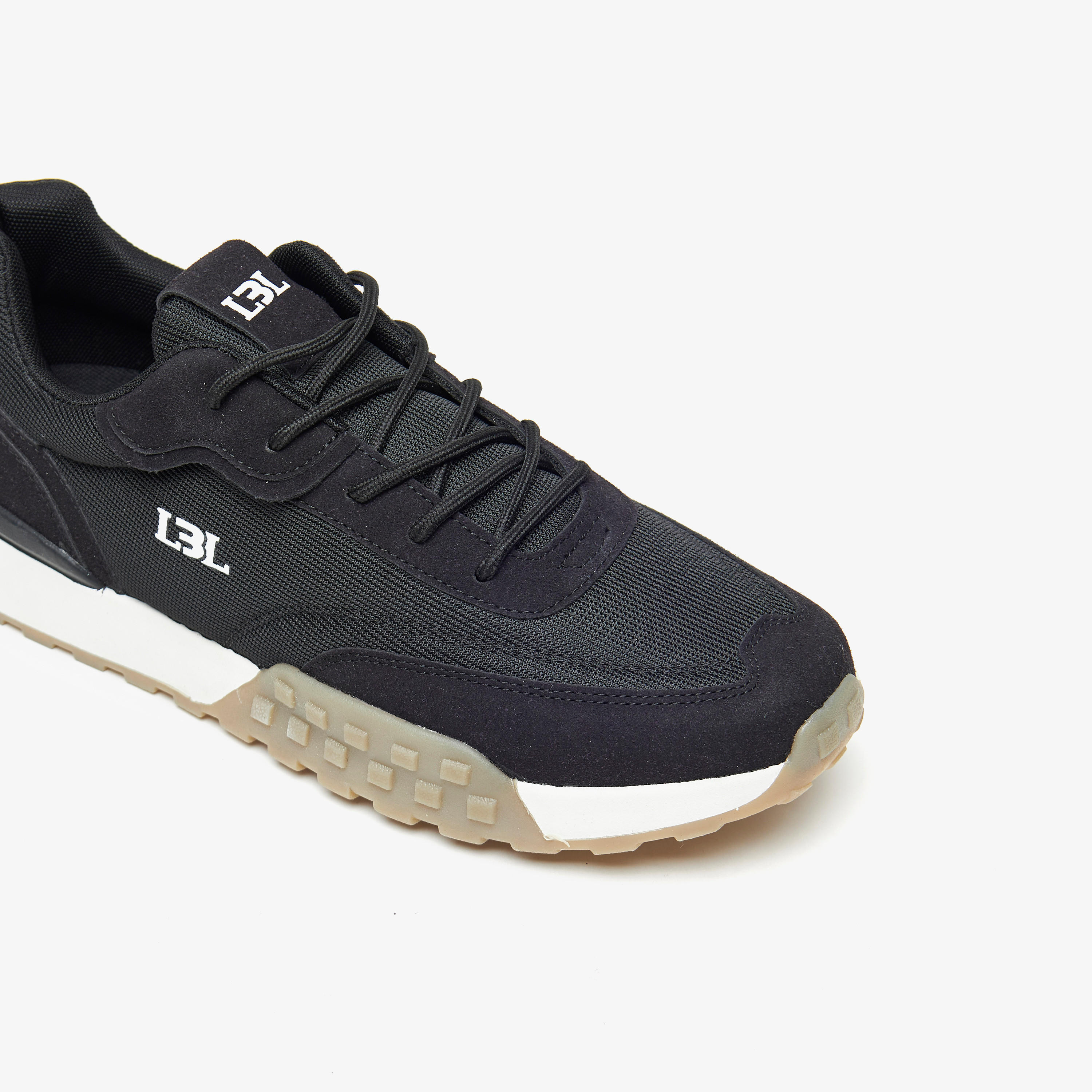 حذاء سنيكرز بارز الملمس برباط للرجال من إل بي إل من شوإكسبريس-men-shoes-sneakers-image-5