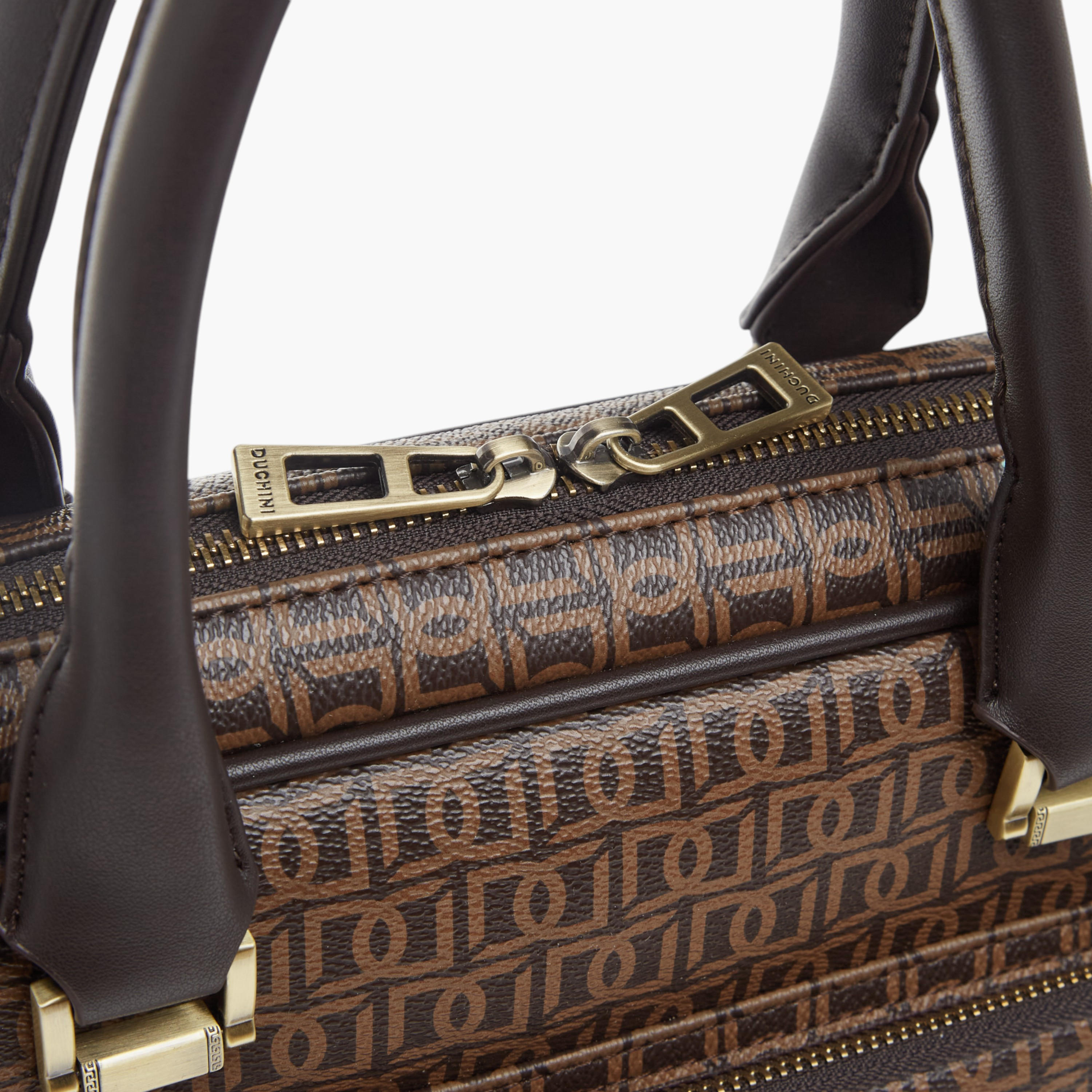 شنطة لابتوب بطبعة مونوغرام مع مقابض وحزام قابل للتعديل من دوتشيني-men-bags-image-5