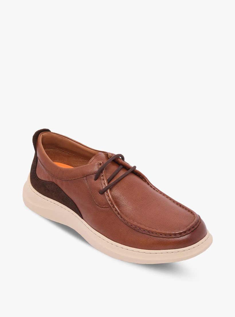 حذاء سنيكرز جلد برباط للرجال من لو كونفورت-men-shoes-sneakers-image-2