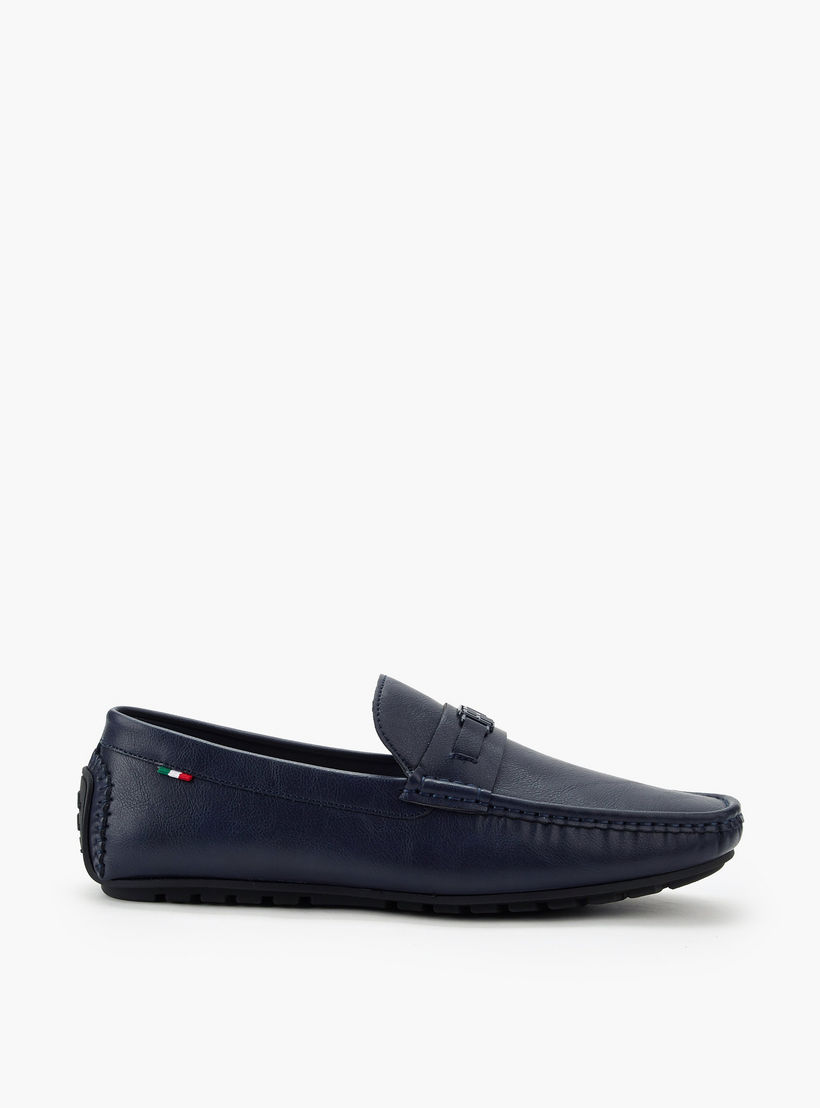 حذاء موكاسين سهل الارتداء بزينة شعار للرجال من رينزو روغاني-men-shoes-loafersandmoccasins-image-3