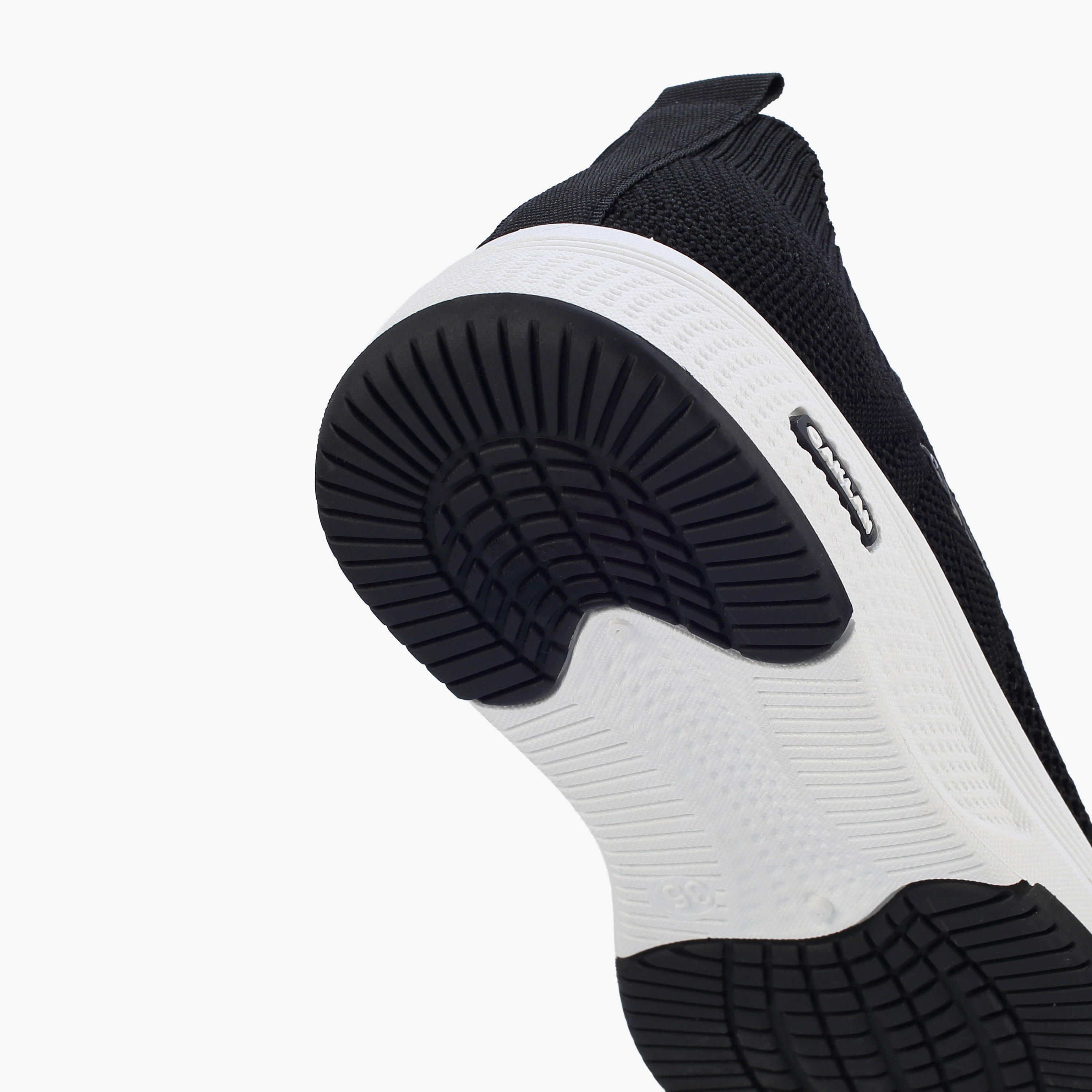 حذاء رياضي سهل الارتداء للأولاد من أوكلان من شو إكسبريس-boys-shoes-sneakers-image-5