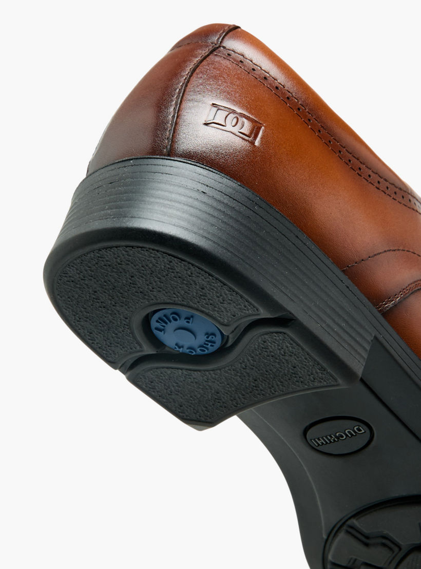 حذاء ديرقي رجالي بأربطة من الجلد الطبيعي-men-shoes-formalshoes-image-5