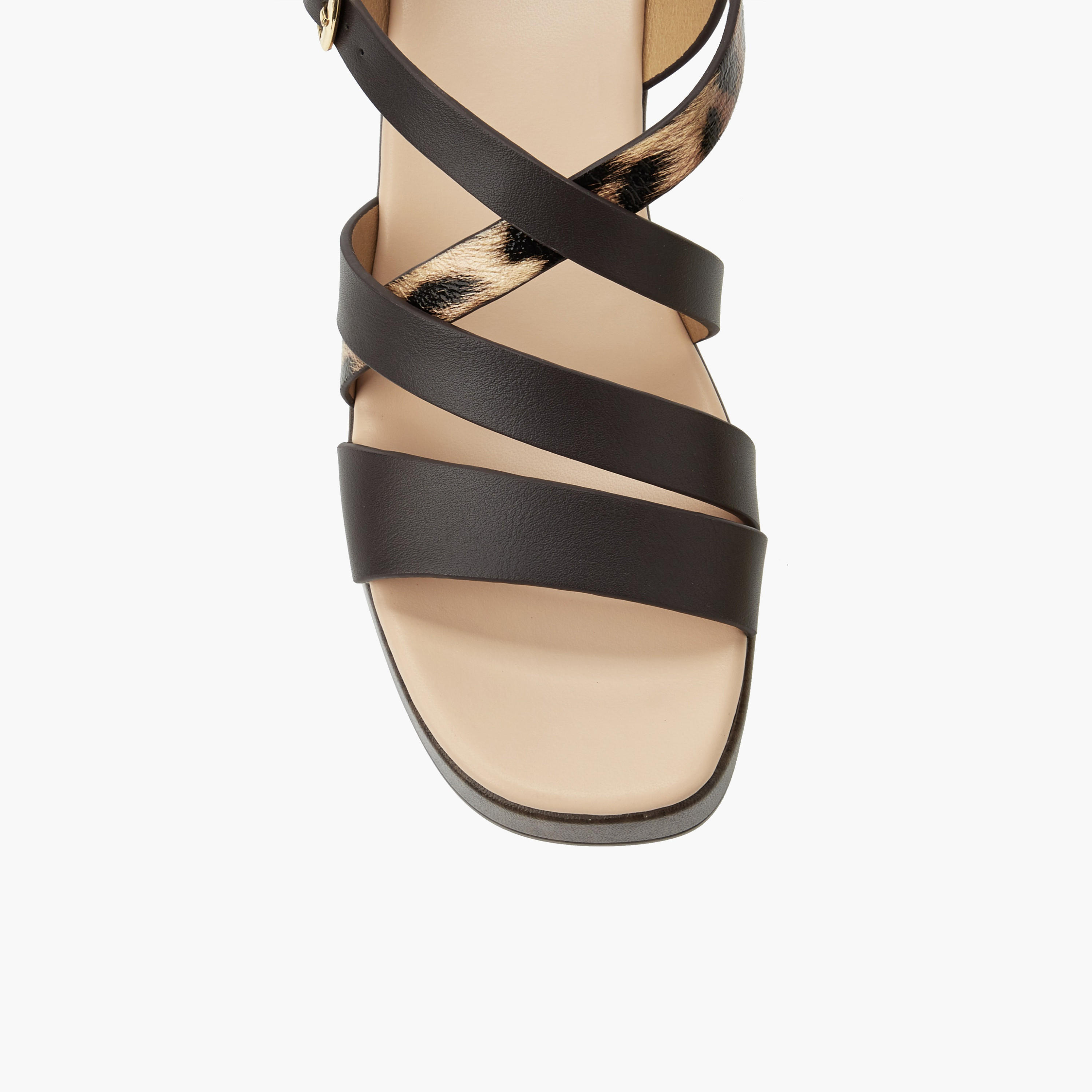 صندل فلاتفورم معدني خفيف الوزن بأشرطة متقاطعة وملمس بارز للنساء من شورستيب-women-shoes-sandals-heeled-image-5
