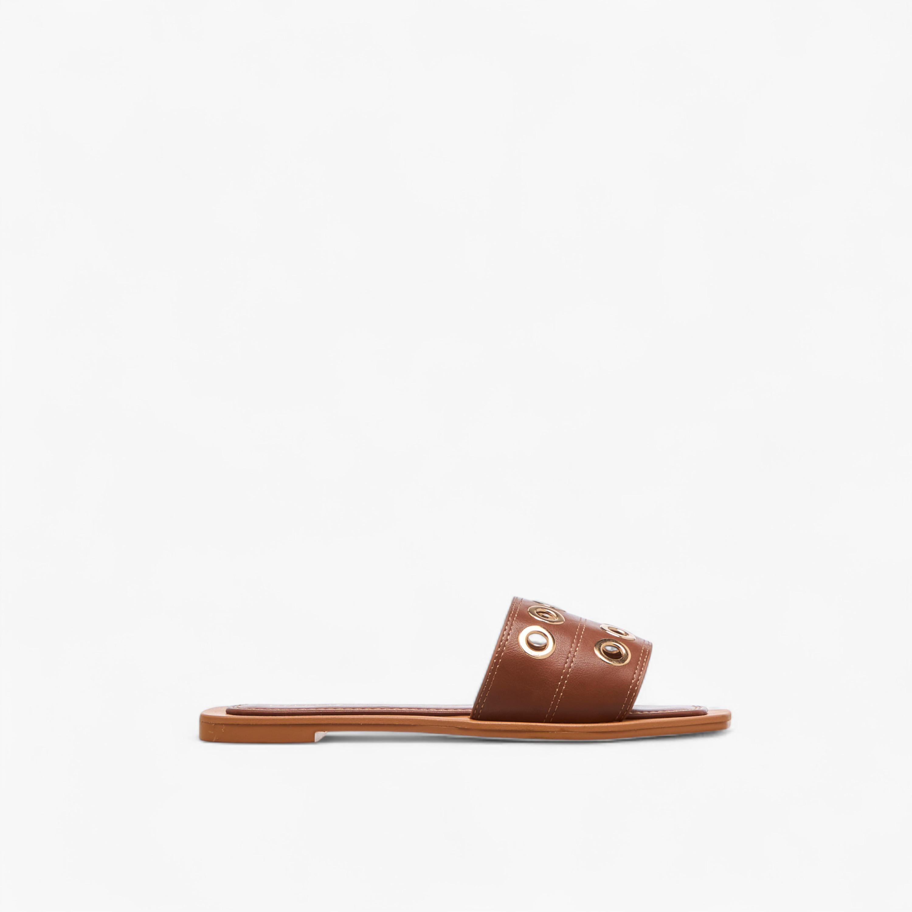 صندل سهل الارتداء بتفاصيل حلقات للنساء من سيليست - ZR606-women-shoes-flats-sandals-image-3