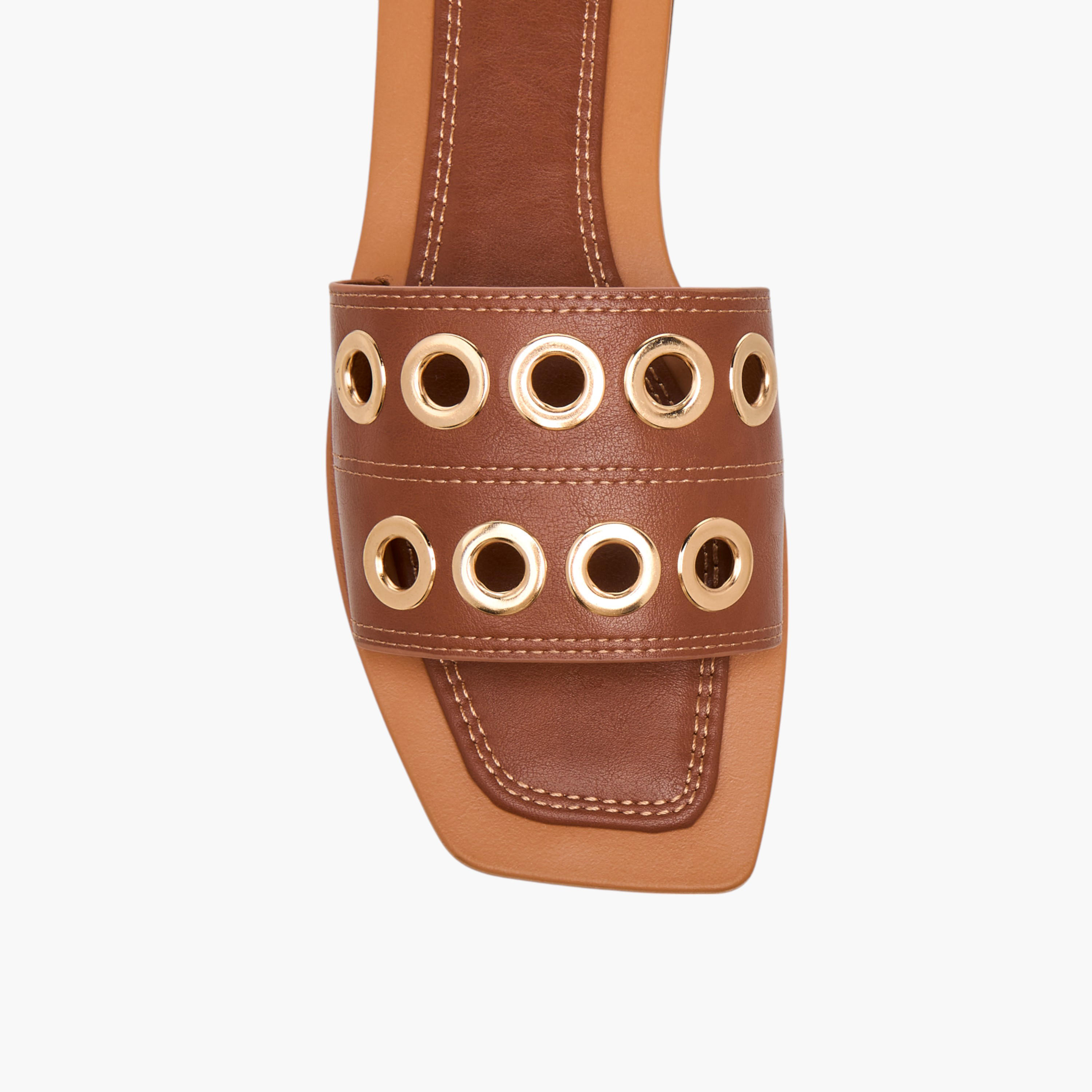 صندل سهل الارتداء بتفاصيل حلقات للنساء من سيليست - ZR606-women-shoes-flats-sandals-image-4